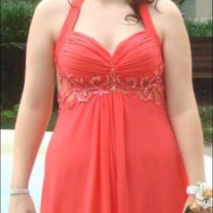 Gorgeous floor length prom dress